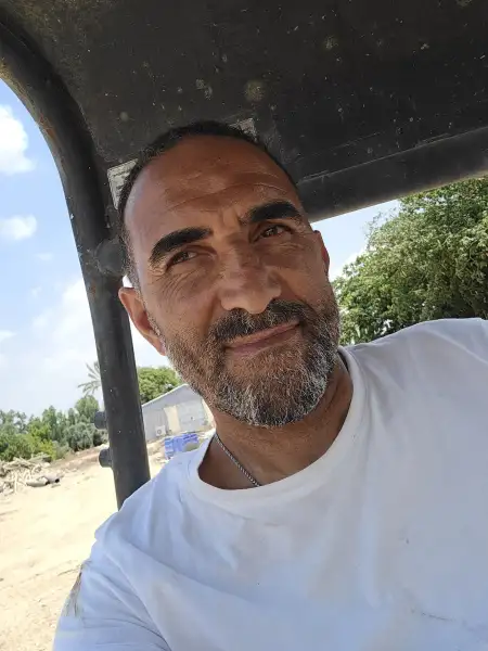 חיים חיוט