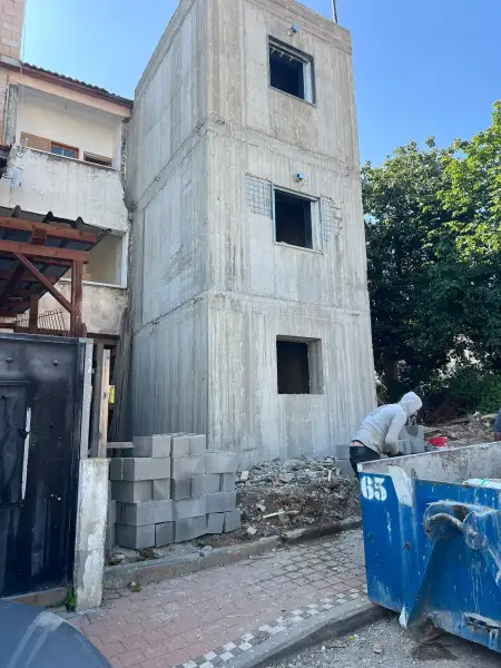 לואי שיפוצים