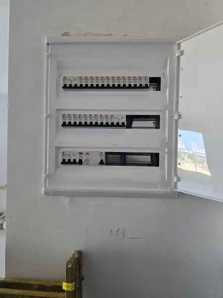 מג׳אד חשמלאי