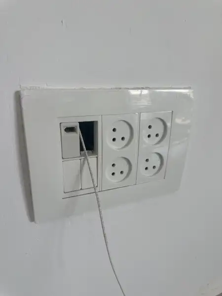 יוסף חשמלאי מוסמך